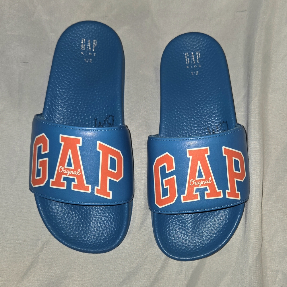 GAP Kids Boys Logo Pool Slides In Blue With Orange And White GAP Logo Sandals